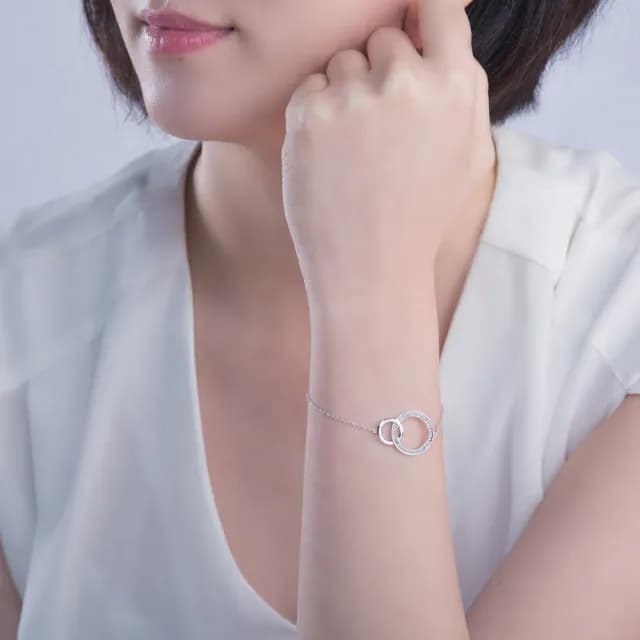 【Just Diamond】鎮金店 18K金鑽石手鍊-Circles