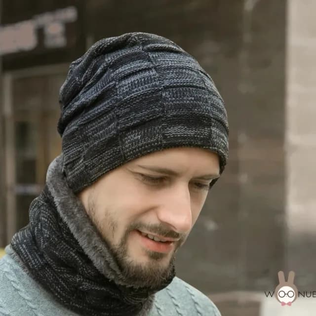 【WOONUE】男秋冬季小鐵風雙層毛帽保暖護耳加脖圍親膚(秋冬穿搭朋友男友情人單車族父親爸爸爺爺生日禮物)