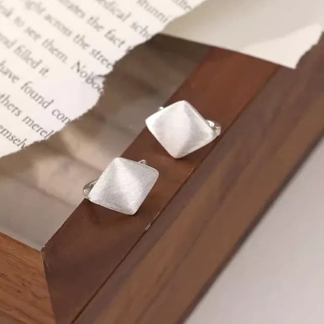 【MoonDy】女生耳環 999 純銀 耳釘 復古耳環  耳飾 幾何耳環 簡約ins風小眾設計 耳扣
