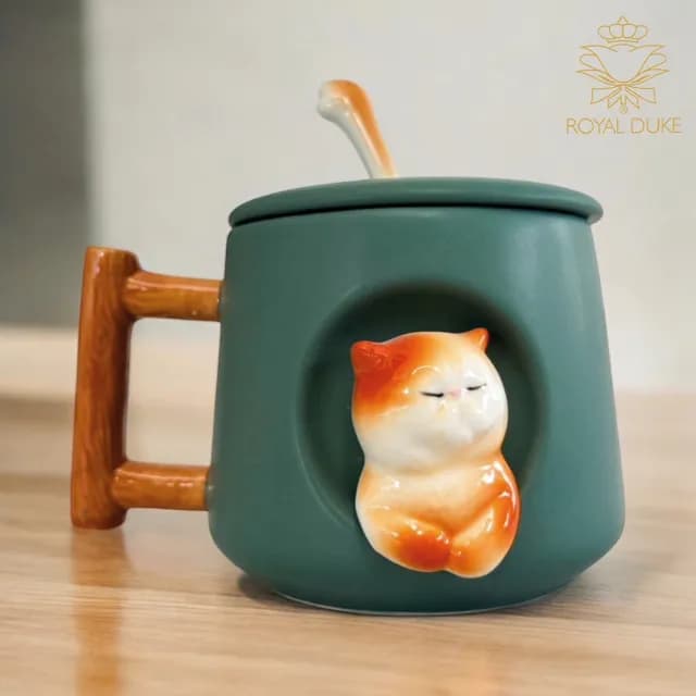 【Royal Duke】萌貓手繪附蓋附湯匙馬克杯420ml(二色可選 可愛動物 馬克杯大容量 禮物 入厝禮 咖啡杯)