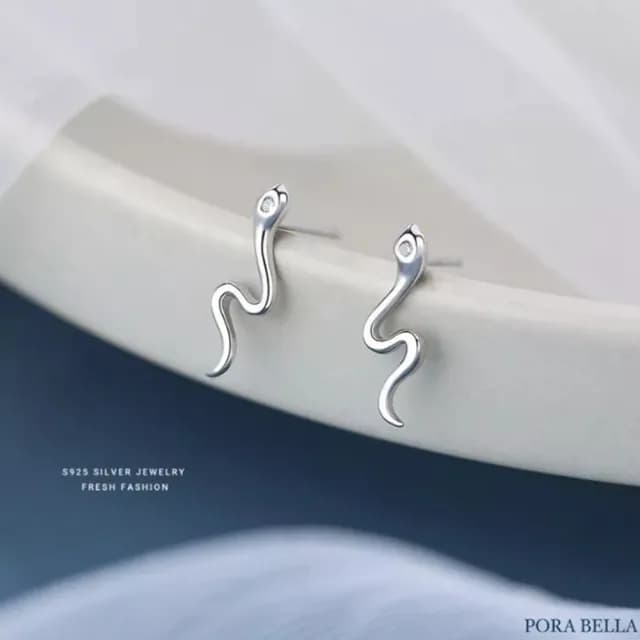 【Porabella】925純銀鋯石耳釘 好運耳釘 小蛇耳環 蛇年本命年耳環 時尚ins 耳飾 Earrings