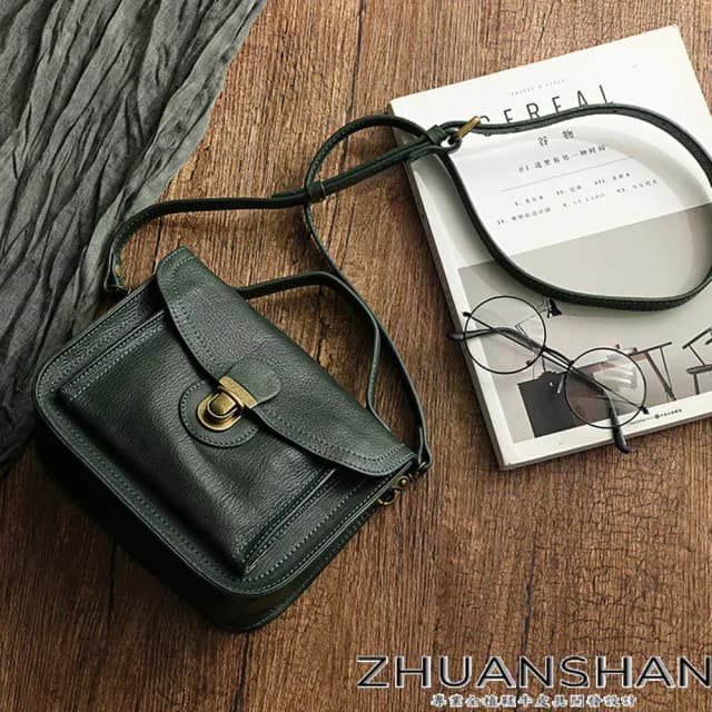 【ZHUANSHAN】情人節禮物 真皮 經典復古植鞣牛皮設計郵差包 肩背包 斜背包(真皮包包 黃色 / 綠色 / 咖啡色