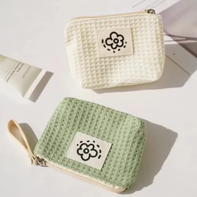 【清新小物】日系小花華夫格零錢包2件組(小錢包 耳機包 化妝包 線材包 飾品 耳環 首飾 收 