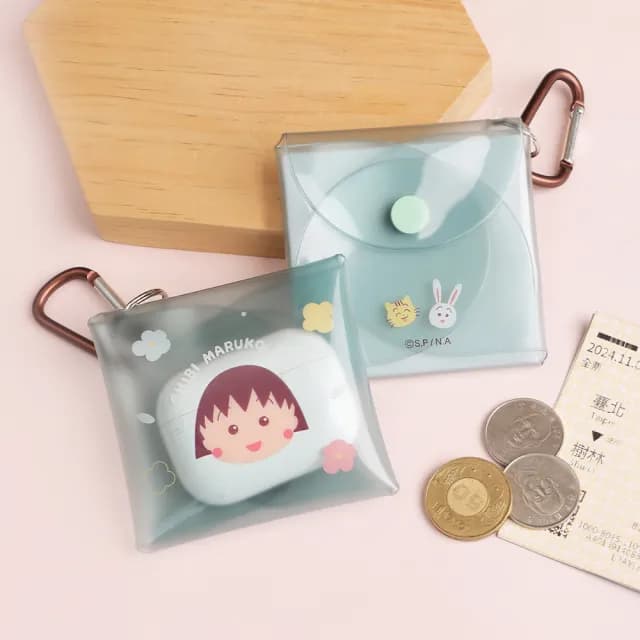 【Norns】雙11 PVC扣式零錢包(耳機收納包 小吊飾 多功能隨身收納包)