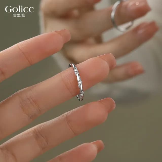 【Golicc】戒指 莫比烏斯 簡約款 情侶戒(七夕 情人節 生日 造型戒 食指戒 尾戒 禮物)