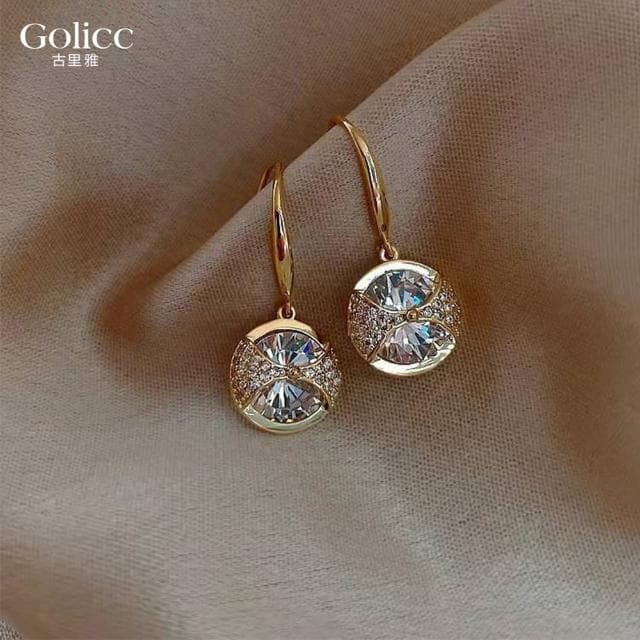 【Golicc】耳環 輕奢鑲鑽 復古簡約設計(母親節 生日 情人節 飾品 耳釘 耳飾 耳墜 禮物)