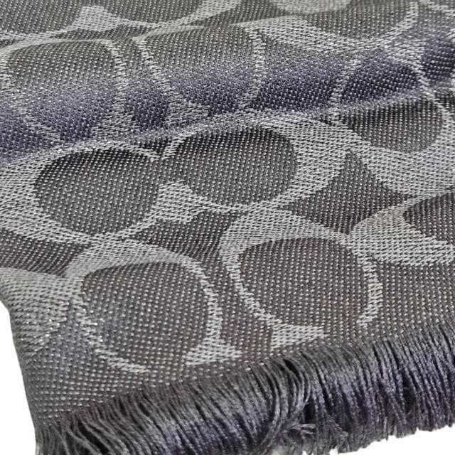 【COACH】Signature 金屬質感LOGO毛邊薄圍巾絲巾送禮(贈原廠紙袋紙盒/送禮)