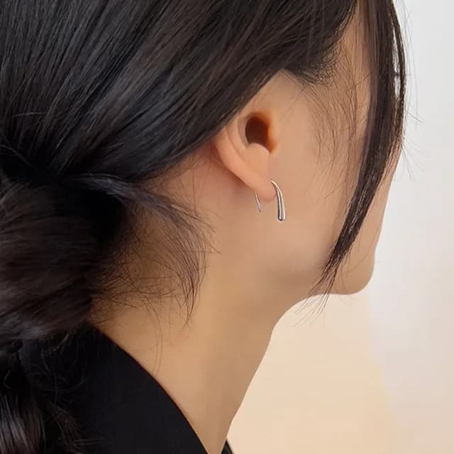 【KT DADA】情人節禮物 耳環 耳飾 耳勾 韓國飾品 個性耳環 純銀耳環 正韓耳環 金色耳環 純銀飾品 水滴耳環