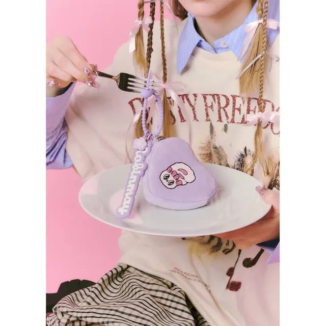 【ROBINMAY】艾絲樂小兔聯名 Esther Bunny 愛心吊飾零錢包(拉鍊封口/多色任選)