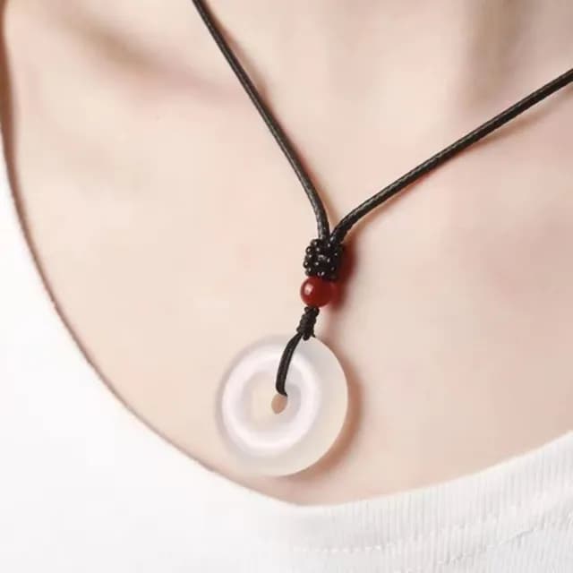 【Penny珮妮】冰種白玉髓平安扣吊墜項鍊3cm(母親節 交換禮物 送女友 生日禮 情人節 尾牙 新年 結婚)