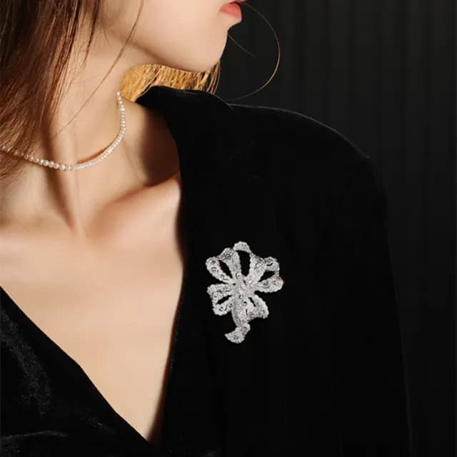 【Penny珮妮】歐美滿鑽蝴蝶結胸針胸花(母親節禮物 交換禮物 送女友 生日禮物 情人節 尾牙 新年禮物 結婚)