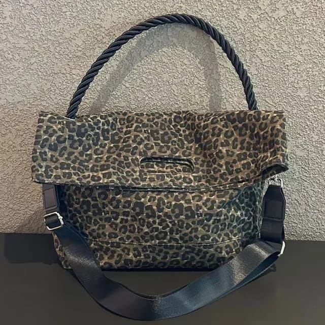 【LEESA】情人節禮物 包包\手提包\單肩包\豹紋帆布包\大容量包包\斜背包\豹紋包包\帆布包\水桶包\生日禮物\
