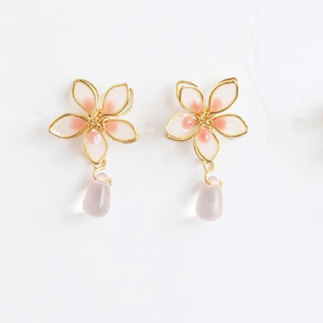 【海藍樂木珠寶 La Morongo Jewelry】S925銀日系櫻花珐琅水滴耳釘粉色(S925銀 耳釘 日系 氣質)