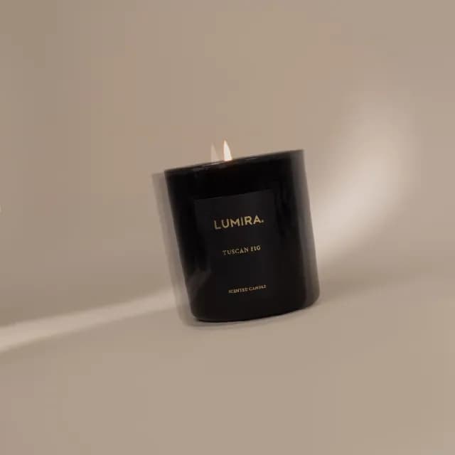 【LUMIRA】經典黑瓶蠟燭 Tuscan Fig 托斯卡尼無花果 300g