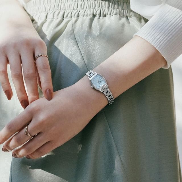 【SEIKO 精工】LUKIA系列 30週年限量 酒桶型 優雅腕錶 母親節 禮物 推薦(SSWA011J/4N30-00X0B)
