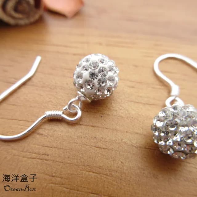 【海洋盒子】母親節禮物 8mm。精緻閃耀鑲鑽球球925純銀針勾式耳環(垂墜耳環.外鍍專櫃級正白K)