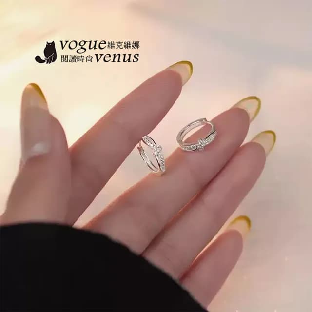 【維克維娜】水鑽蝴蝶結易扣式925純銀耳環