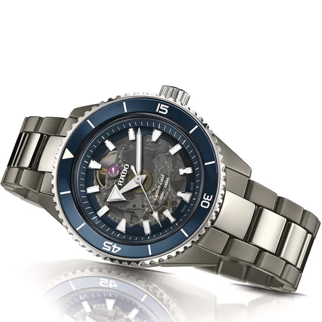 【Rado 雷達表】Captain Cook庫克船長300米電漿陶瓷鏤空藍面款43㎜-加8重豪禮 R01(R32128202)