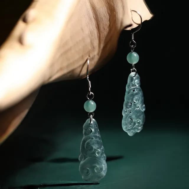 【LEEHER】耳墜/耳飾/保平安/耳環/耳勾/垂墜耳環/純銀耳還/冰種玉石/古風耳環/禮物/翡翠耳