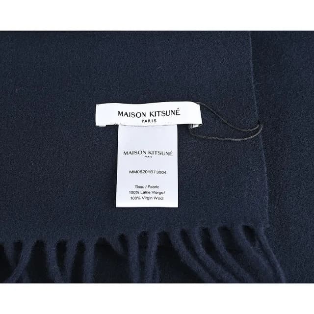 【Maison Kitsune】Maison Kitsune大狐狸頭布章LOGO純羊毛流蘇圍巾(墨藍)