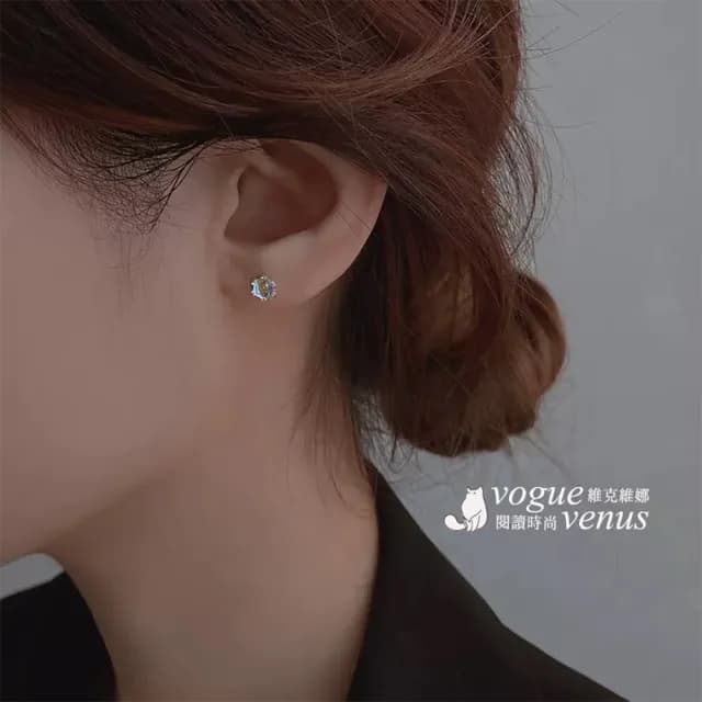 【維克維娜】月光石旋轉扣925純銀耳環