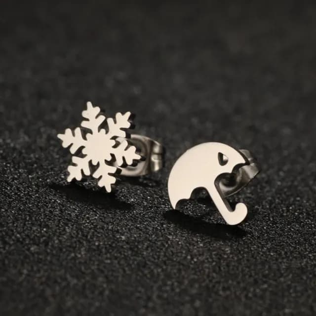 【VIA】白鋼耳釘 雨傘耳釘 雪花耳釘/時尚系列 不對稱雪花片與小雨傘造型白鋼耳釘(4色任選)