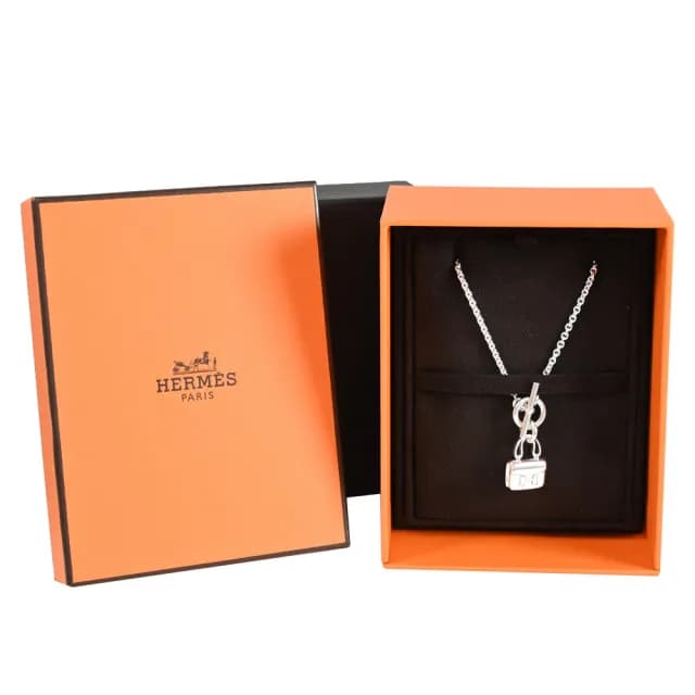 【Hermes 愛馬仕】Constance 經典包款造型純銀鎖骨項鍊(銀)