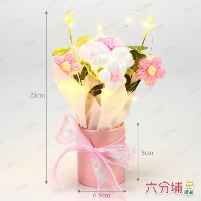 【六分埔禮品】織心玫瑰LED編織小花綠葉花盆-多色任選(擺飾母親節情人節畢業禮物編織針織玫瑰花束)