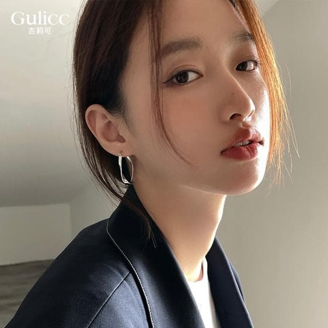 【Golicc 古里雅】耳環 莫比烏斯 簡約素圈耳扣(母親節 生日 情人節 飾品 耳釘 耳飾 耳墜 禮物)