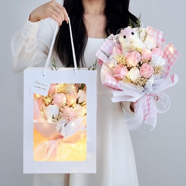【天使愛美麗】滿天星 玫瑰香皂花 星黛露玩偶花束(畢業 教師節禮物 兒童節 生日 閨蜜)