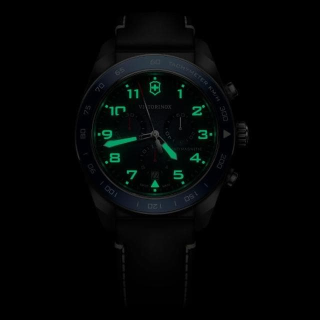 【VICTORINOX 瑞士維氏】Swiss Army 啞光 浮雕數字 計時碼錶 男錶 送禮 禮物推薦(VISA-242047)