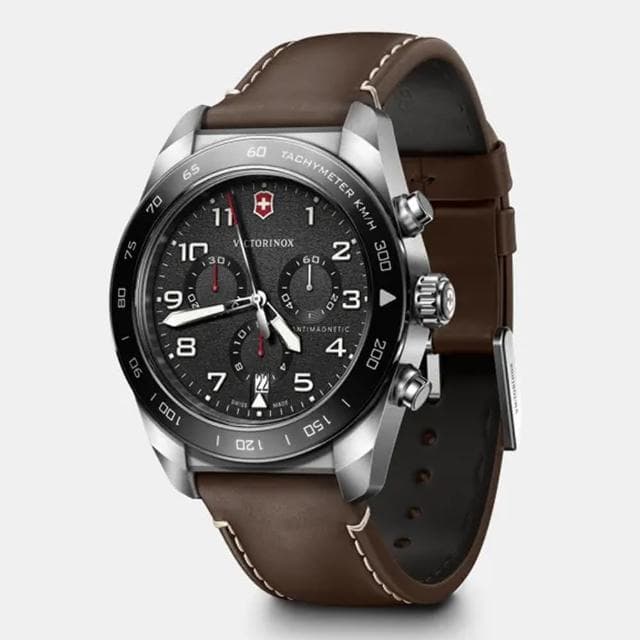 【VICTORINOX 瑞士維氏】Swiss Army 啞光 浮雕數字 計時碼錶 男錶 送禮 禮物推薦(VISA-242046)