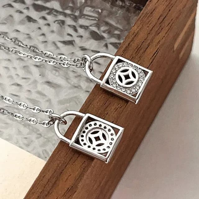【MoonDy】飾品 項鍊 純銀項鍊 女生項鍊 鎖骨鏈 項鍊女 輕奢 百搭 高級感 銀飾 銀項鍊 氣質項鍊