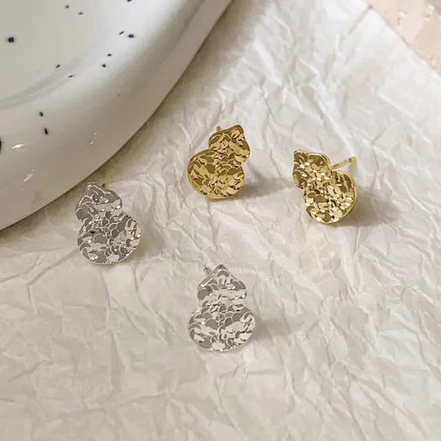 【LEEHER】高級感/百搭/金色耳環/葫蘆/耳針/耳飾/耳釘/送女生/飾品/耳環/女生耳環/純銀耳