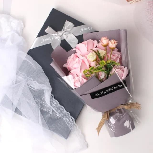 【向日葵】不凋花 仿真玫瑰花束 香皂花束 永生花(情人節 生日禮物 送女孩 畢業花束 交換禮物 教師節)