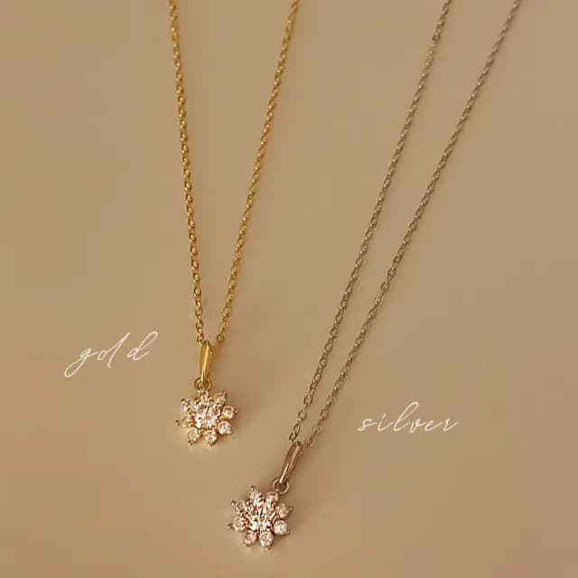 【CReAM】Heloise小花朵亮鑽式鍍金色銀色女項鍊(生日 禮物 送禮 禮盒)