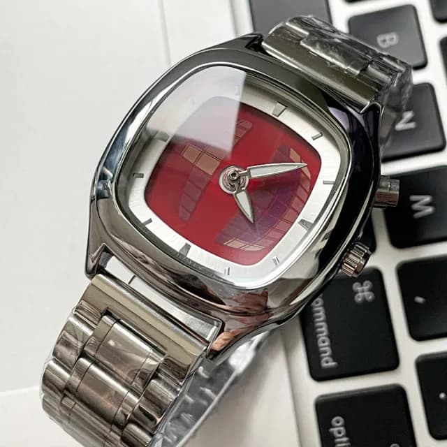 【LEESA】動態數字顯示\男生手錶\防水包 手錶\夜光\石英錶\方形手錶\不鏽鋼錶帶\搭配小物\