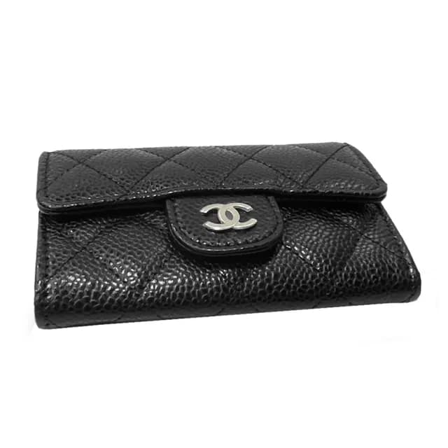 【CHANEL 香奈兒】AP0214 經典雙C銀LOGO 菱格紋牛皮扣式零錢包/卡片夾(黑色)