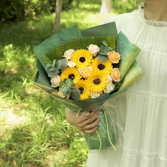 【大花束】向日葵玫瑰香皂花 玫瑰花束 向日葵 太陽花(畢業花束 情人節 生日禮物 送女孩  交換禮物 教師節)