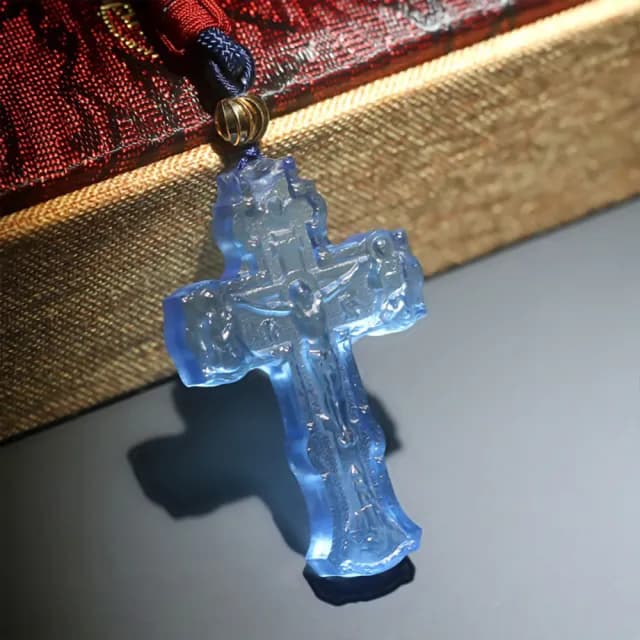 【LEEHER】琉璃項鍊/十字架吊飾/基督教禮物/天主教十字架/十字架項鍊/項鍊/項鍊男/十字架/浮雕配件/吊
