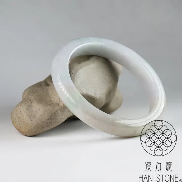 【漢石齋】情人節禮物 天然翡翠A貨 手鐲玉鐲 三彩飄花種(手圍18/版寬10.7mm)