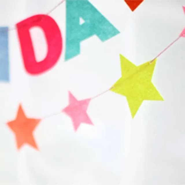 【橘魔法】繽紛彩色星星+生日快樂(HAPPY BIRTHDAY 拉條 場地布置 兒童房 活動派對 兒童派對 裝飾)