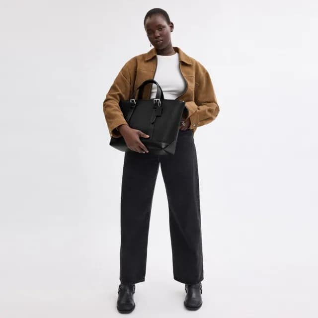 【COACH】蔻馳官方直營 WARNER托特手袋 托特包-SV/黑色(CW213)