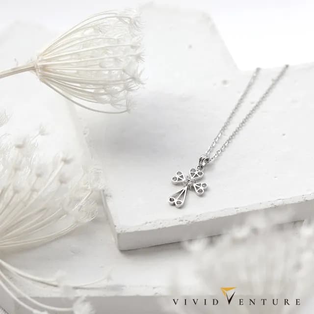 【Vividventure 亞帝芬奇】14K 5分 天然鑽石 十字架造型 鑽石 項鍊 喜樂旋律