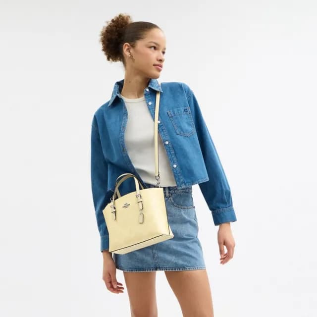 【COACH】蔻馳官方直營 MOLLIE 經典Logo25號托特手袋-SV/乾草色(CAL50)
