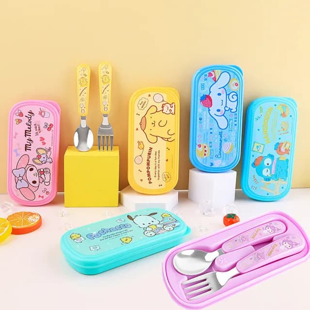 【優貝選】三麗鷗 酷洛米/美樂蒂/布丁狗/大耳狗/帕恰狗 兒童學習叉匙餐具套組(平輸品)