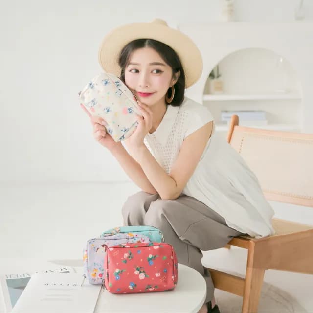【uma hana】情人節禮物 七夕 走走小八萬用多分隔旅行防水包 存摺收納包-2入組(存摺收納/化妝包/旅行包/萬