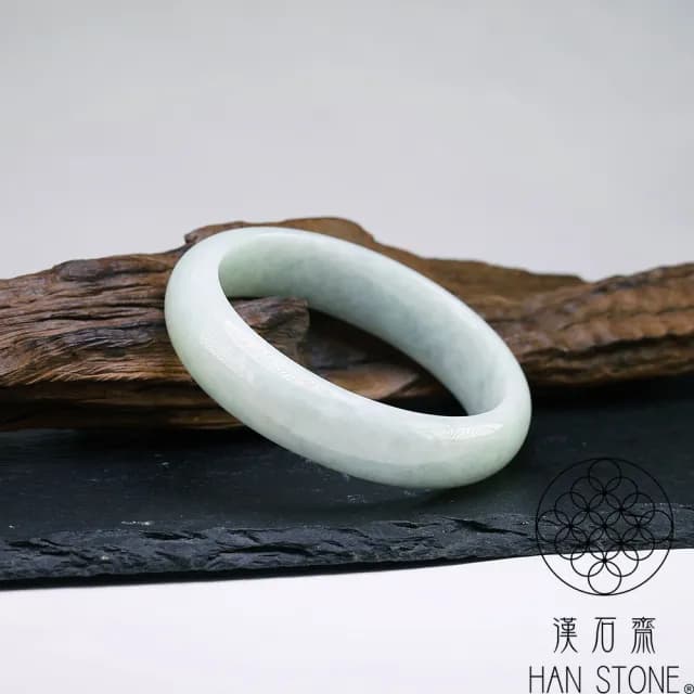 【漢石齋】情人節禮物 天然翡翠A貨 手鐲玉鐲 飄花種 福 利 品(手圍18.4/版寬15.1mm)