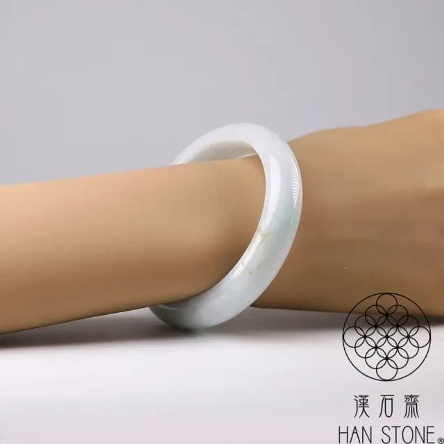 【漢石齋】情人節禮物 天然翡翠A貨 手鐲玉鐲 飄花種帶黃翡(手圍17.7/版寬13.7mm)