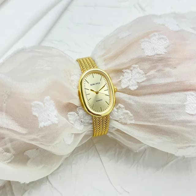 【LEEHER】韓版手錶/高級感/女生手錶/精緻/學生手錶/石英錶/錶/手錶/金色手錶/指針式/復古